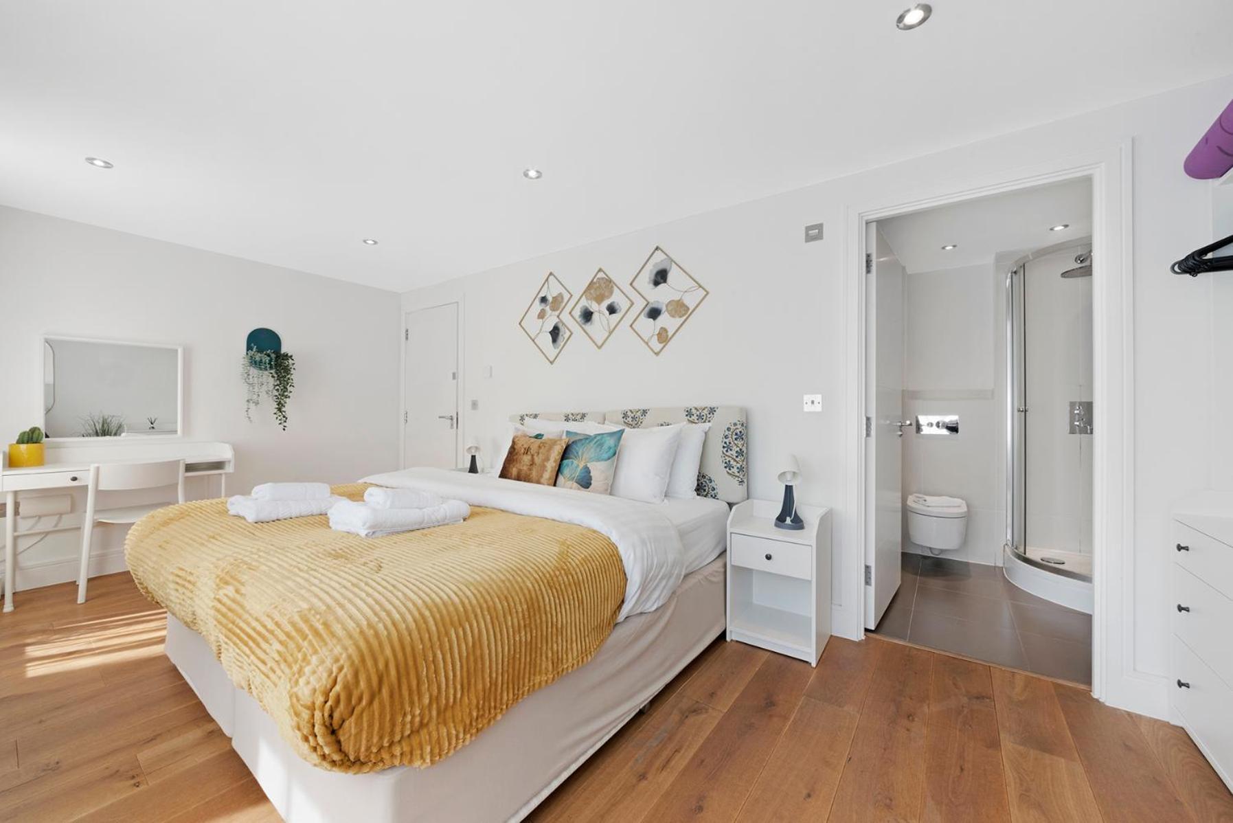 Hermitage Road Apartment By Morethanstays Лондон Екстер'єр фото